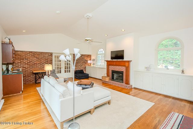 3414 Barbour Ln, Louisville, KY 40241