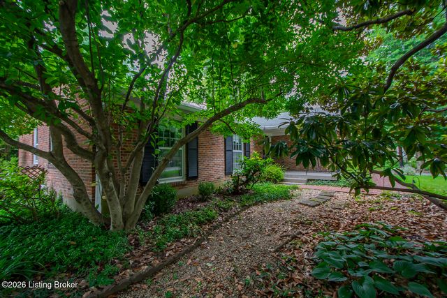 3414 Barbour Ln, Louisville, KY 40241