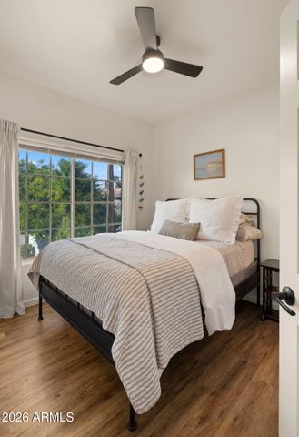 7936 E WILSHIRE Drive 203, Scottsdale, AZ 85257