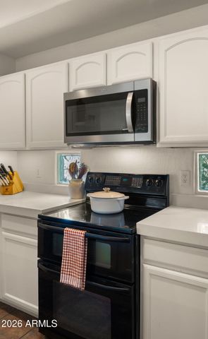 7936 E WILSHIRE Drive 203, Scottsdale, AZ 85257