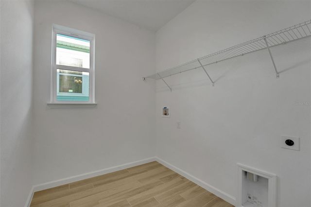 1006 FIESTA KEY CIRCLE, Lady Lake, FL 32159