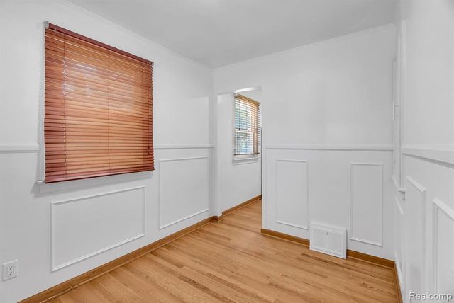 3831 Weddell Street, Dearborn, MI 48124