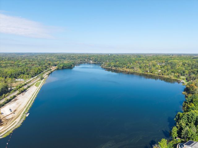 244 Barton Shore Drive, Ann Arbor, MI 48105