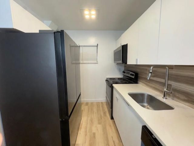 5525 SW 41st Street 105, Pembroke Pines, FL 33023