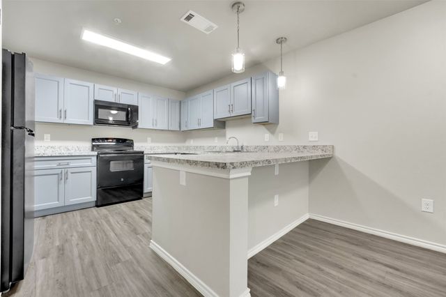 6108 Abrams Road 201, Dallas, TX 75231