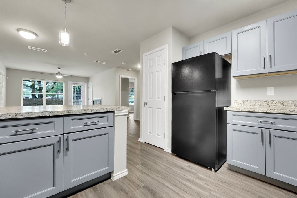 6108 Abrams Road 201, Dallas, TX 75231