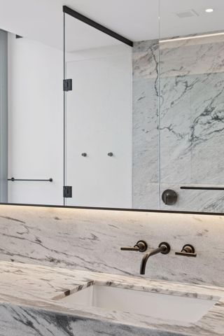 255 Hennepin Ave 3201, Minneapolis, MN 55408