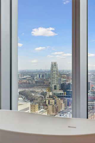 255 Hennepin Ave 3201, Minneapolis, MN 55408