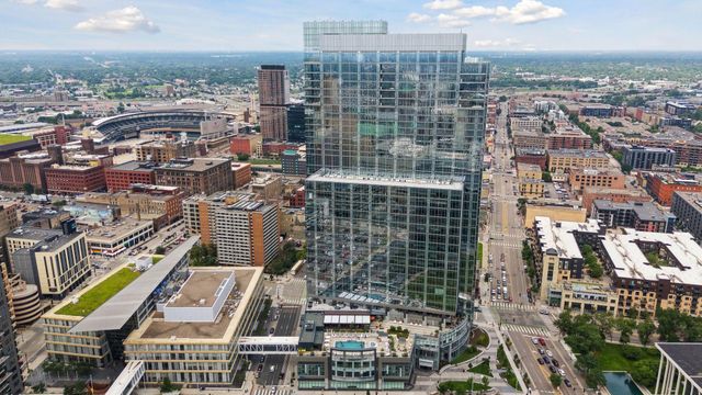 255 Hennepin Ave 3201, Minneapolis, MN 55408