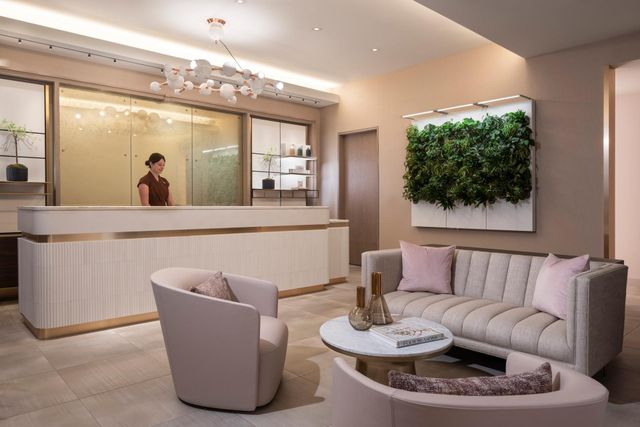 255 Hennepin Ave 3201, Minneapolis, MN 55408