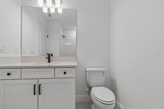 8119 SEAFLOWER PARKWAY, Bradenton, FL 34210