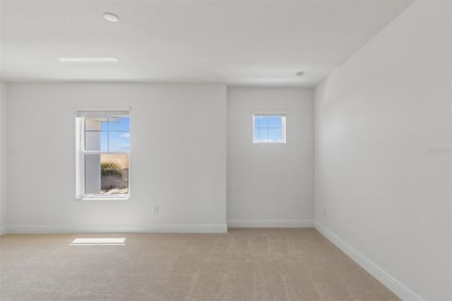 8119 SEAFLOWER PARKWAY, Bradenton, FL 34210