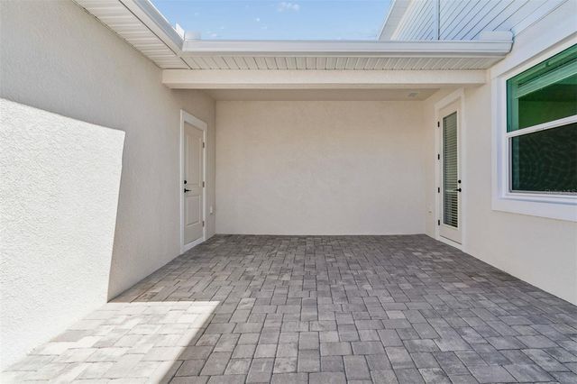 8119 SEAFLOWER PARKWAY, Bradenton, FL 34210