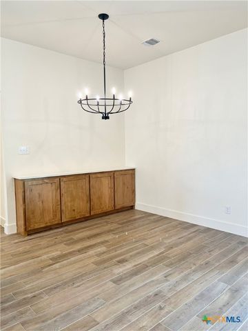 2819 Isaac Circle, Belton, TX 76513
