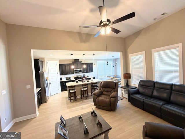 417 Otters Ridge Drive, Kathleen, GA 31047