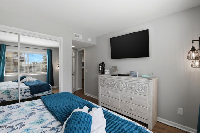 1101 Lake Park Boulevard S Unit C5, Carolina Beach, NC 28428