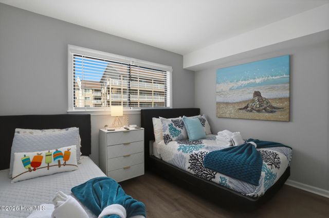 1101 Lake Park Boulevard S Unit C5, Carolina Beach, NC 28428