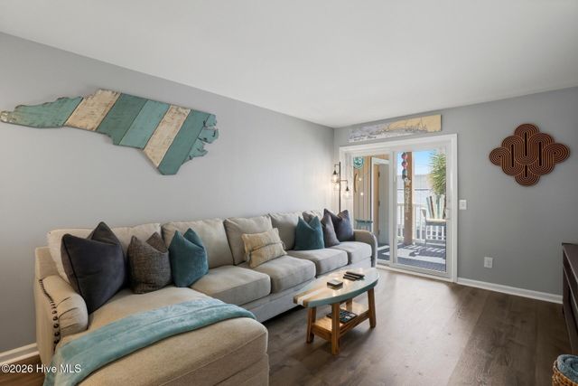 1101 Lake Park Boulevard S Unit C5, Carolina Beach, NC 28428