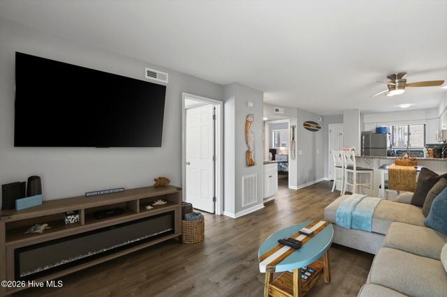 1101 Lake Park Boulevard S Unit C5, Carolina Beach, NC 28428