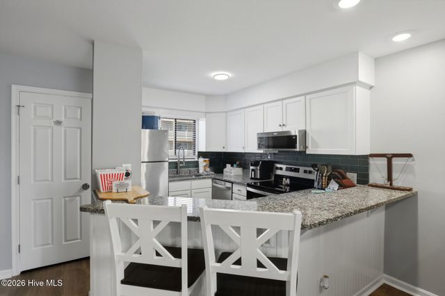 1101 Lake Park Boulevard S Unit C5, Carolina Beach, NC 28428