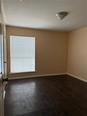 9350 Country Creek Drive 1, Houston, TX 77036