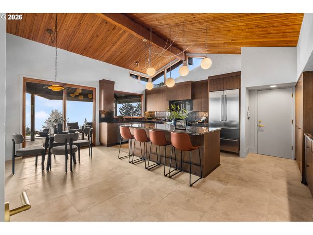 1209 Sw HESSLER Dr, Portland, OR 97239