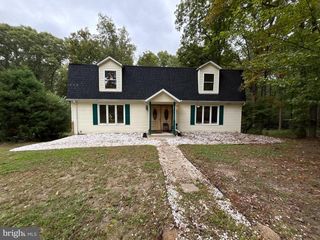 6615 STANLEY RD, King George, VA 22485