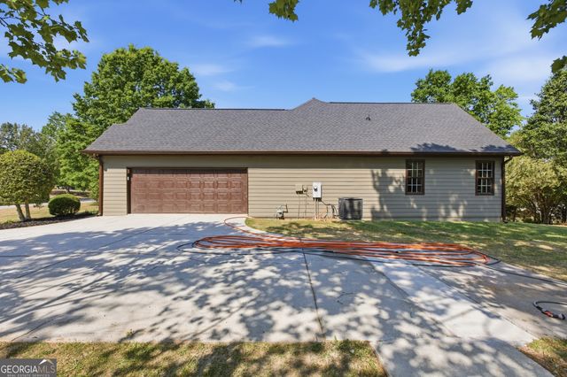 2015 Wood Valley Drive, Loganville, GA 30052