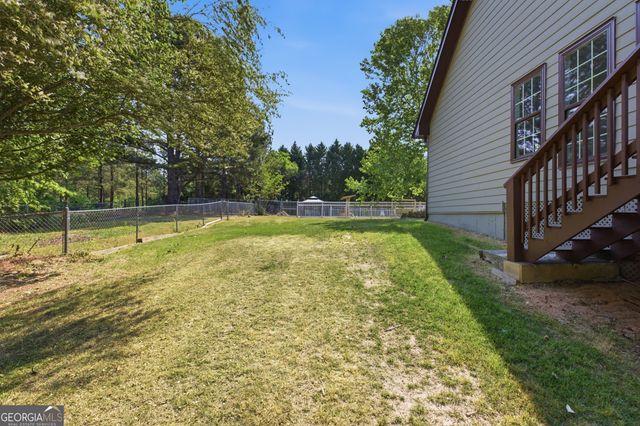 2015 Wood Valley Drive, Loganville, GA 30052