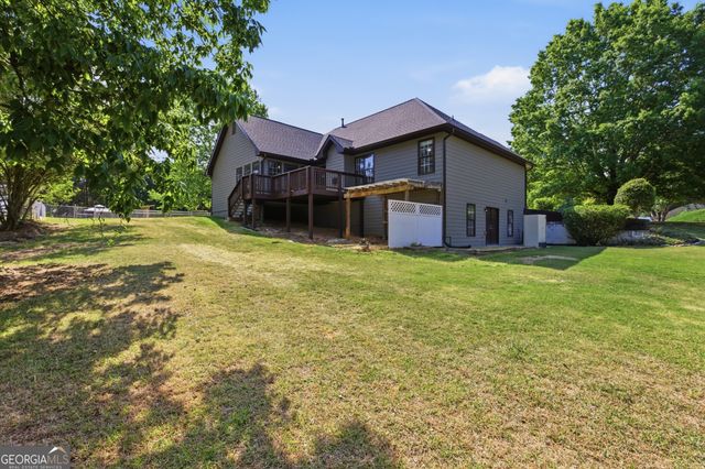 2015 Wood Valley Drive, Loganville, GA 30052