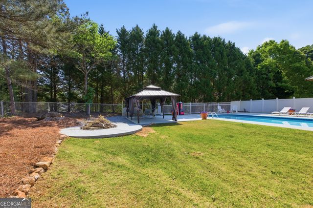 2015 Wood Valley Drive, Loganville, GA 30052
