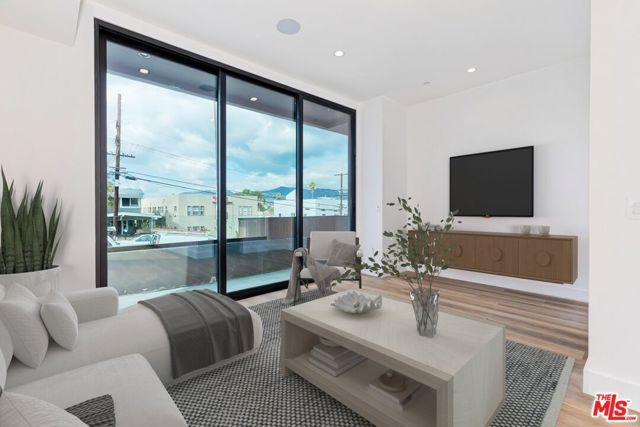 1436 Edgecliffe Drive 101, Los Angeles, CA 90026