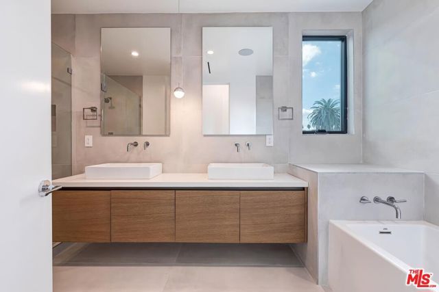 1436 Edgecliffe Drive 101, Los Angeles, CA 90026