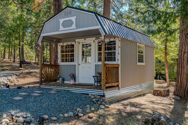 25733 Aspen Ct, Volcano, CA 95689
