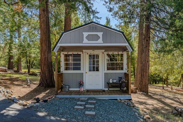 25733 Aspen Ct, Volcano, CA 95689