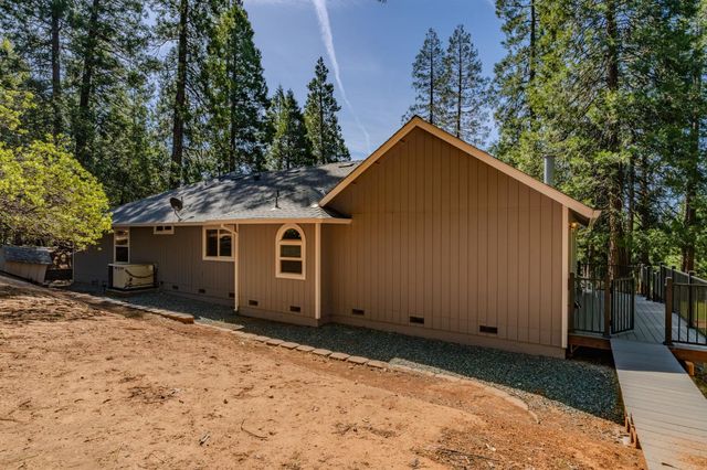 25733 Aspen Ct, Volcano, CA 95689