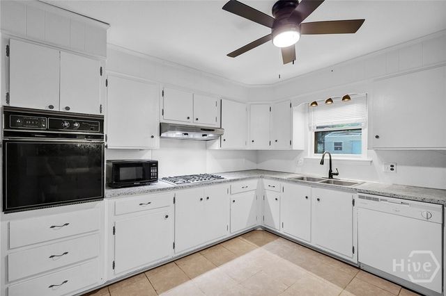 9 Austin Drive, Savannah, GA 31419