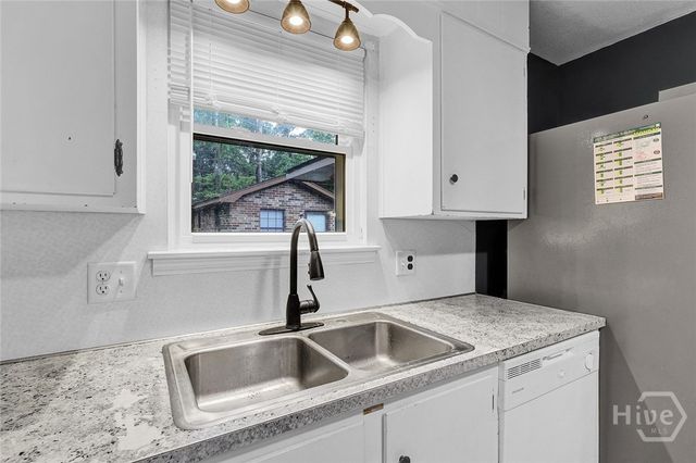 9 Austin Drive, Savannah, GA 31419