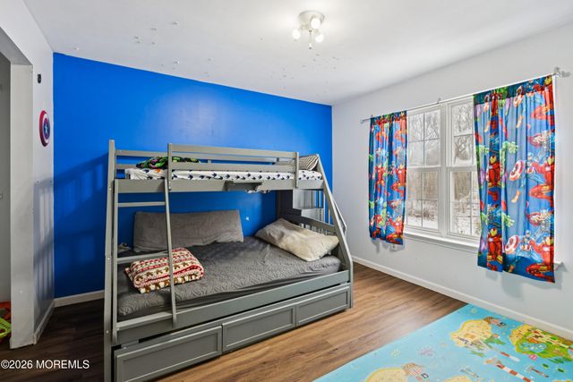 12 Crest Road, Jackson, NJ 08527