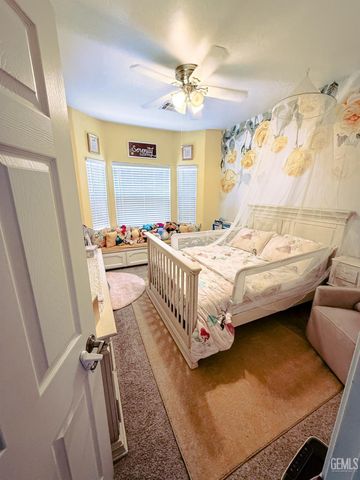 15608 Sammie Avenue, Bakersfield, CA 93314