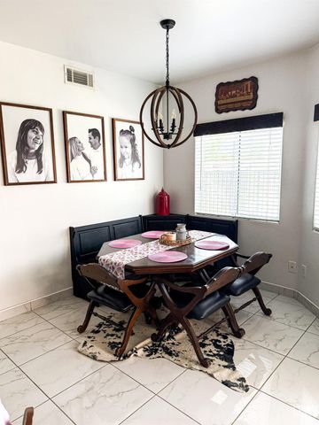 15608 Sammie Avenue, Bakersfield, CA 93314