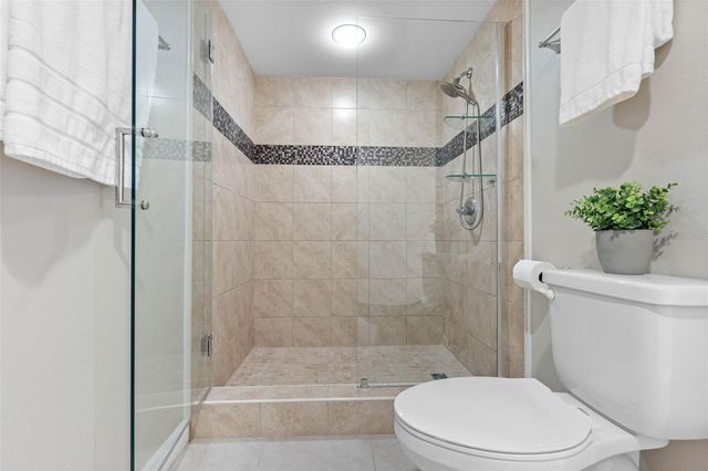 223 ISLAND WAY 7F, Clearwater Beach, FL 33767
