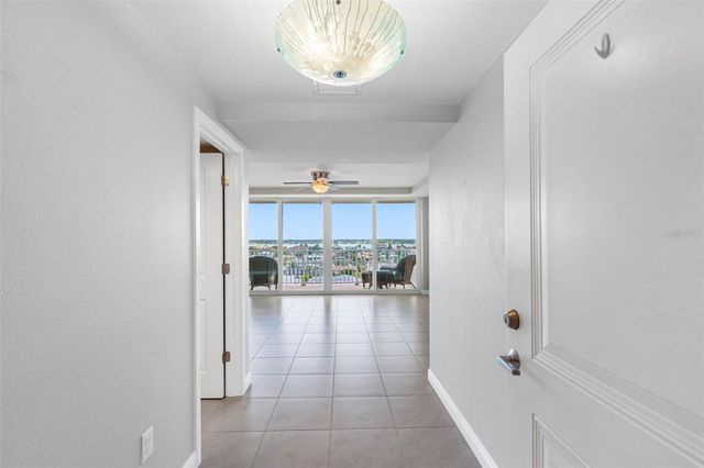 223 ISLAND WAY 7F, Clearwater Beach, FL 33767