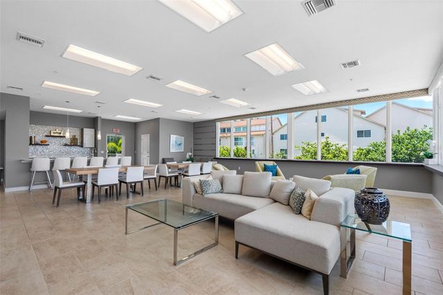 223 ISLAND WAY 7F, Clearwater Beach, FL 33767