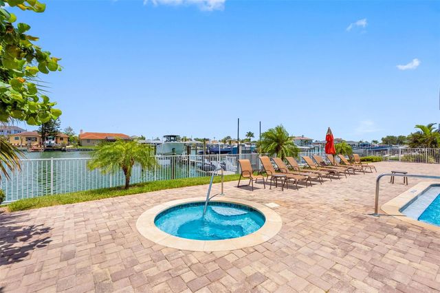 223 ISLAND WAY 7F, Clearwater Beach, FL 33767