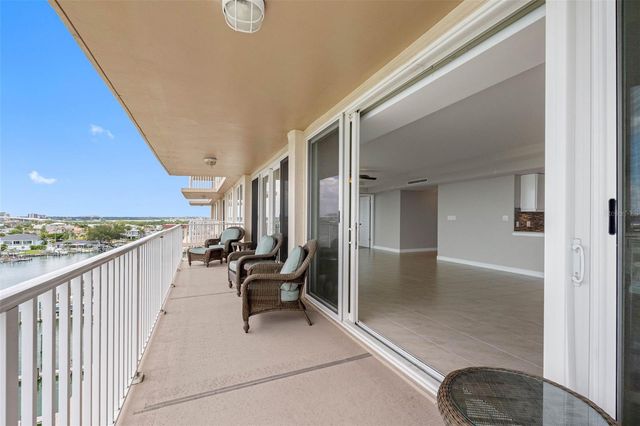 223 ISLAND WAY 7F, Clearwater Beach, FL 33767
