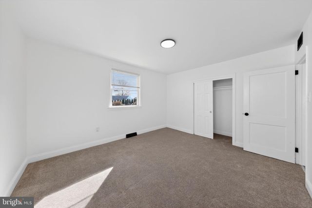 46 MORRIS RD, New Castle, DE 19720