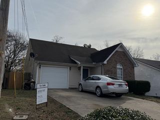 1057 Tom Hailey Blvd, La Vergne, TN 37086