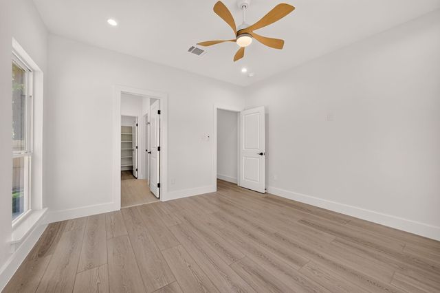 298 Autumn Wood Trail, Gun Barrel City, TX 75156