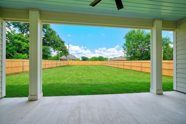 298 Autumn Wood Trail, Gun Barrel City, TX 75156